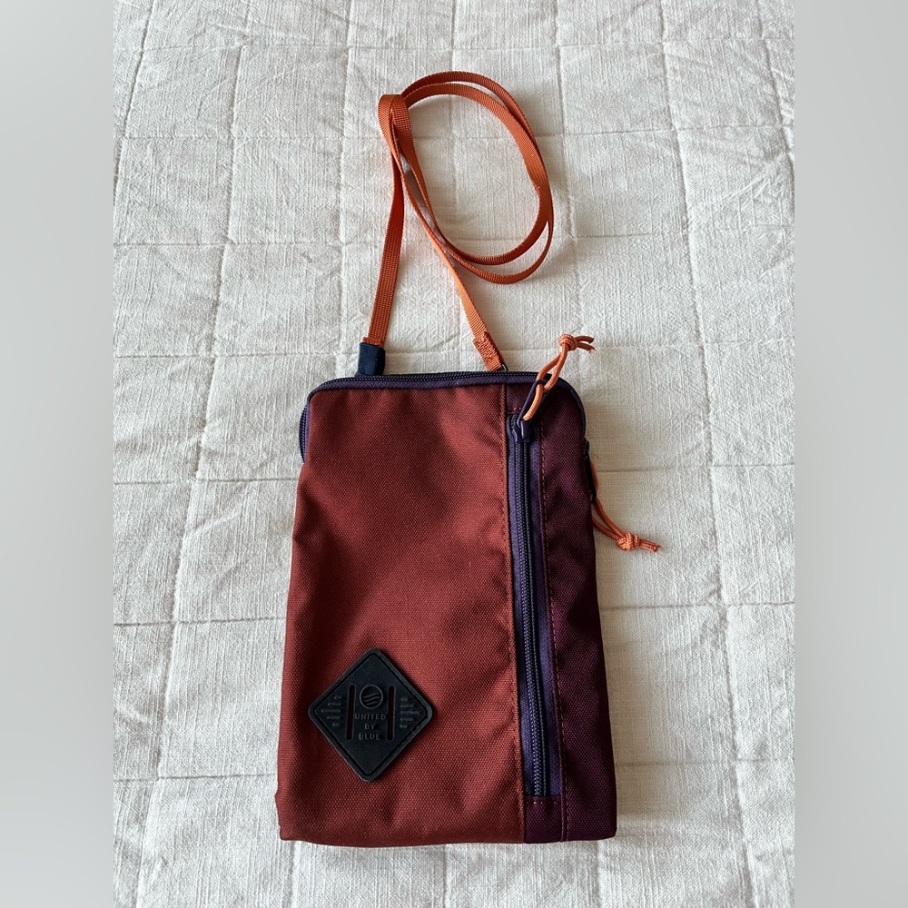 United by Blue Deadstock (R)evolution Transport Pouch